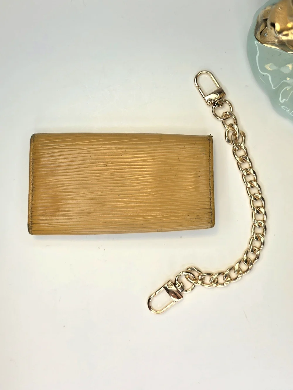 Louis Vuitton Yellow Epi Key Cles Case With Chain ✨️